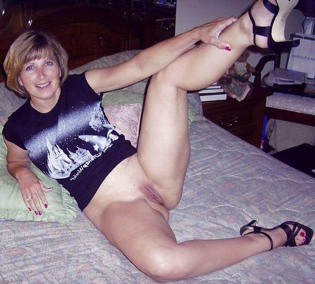 Жирные и худые мамаши купили себе сочные чулки 30 фотка